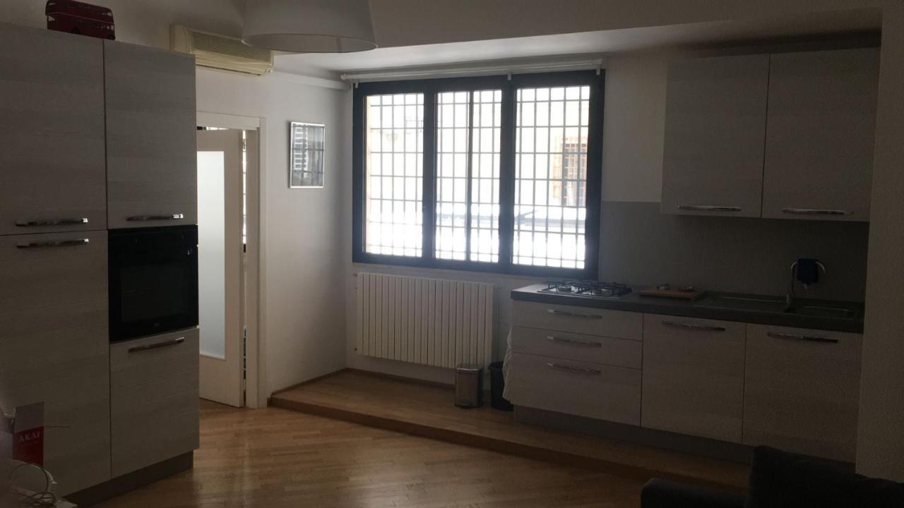 Interno5 Apartment Бари Екстериор снимка