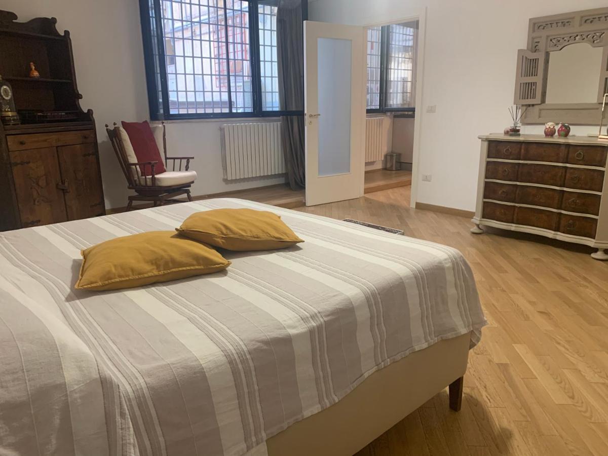 Interno5 Apartment Бари Екстериор снимка
