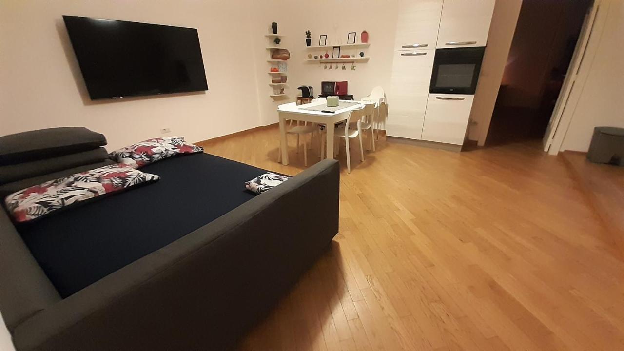 Interno5 Apartment Бари Екстериор снимка